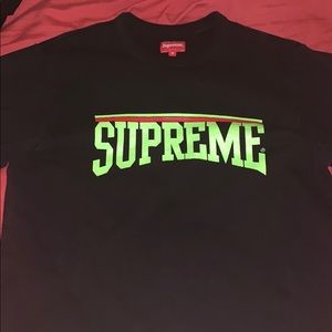 Supreme Top for sale size M